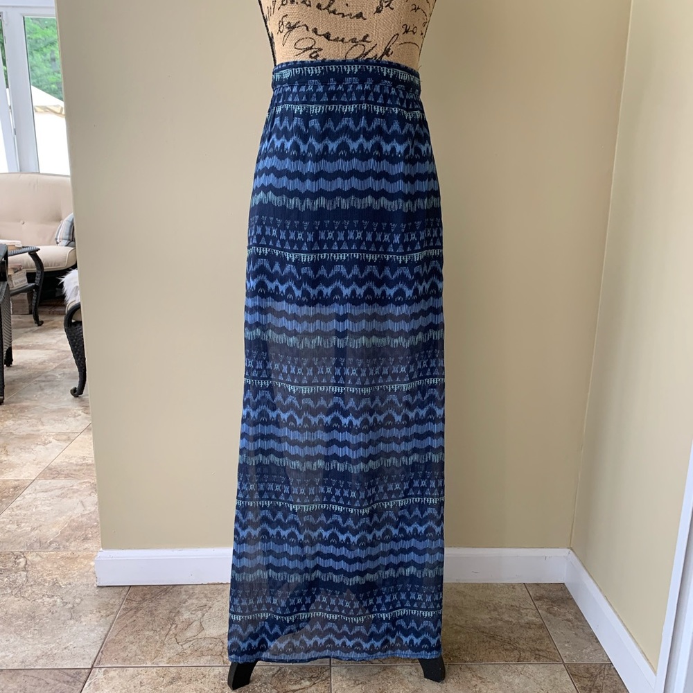 Hollister maxi skirt